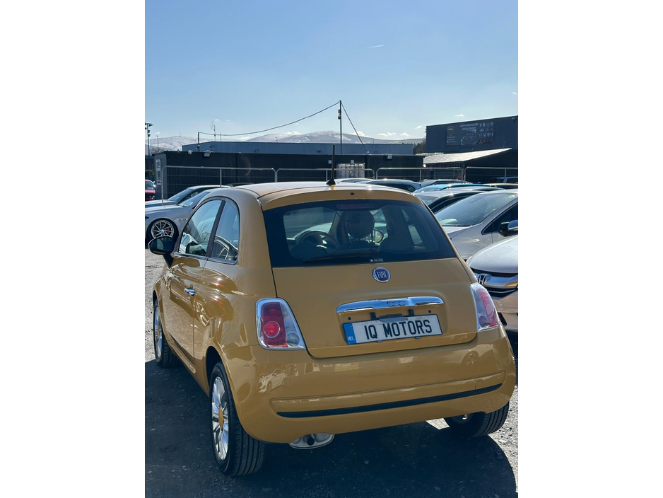 2015 Fiat 500 - image 7