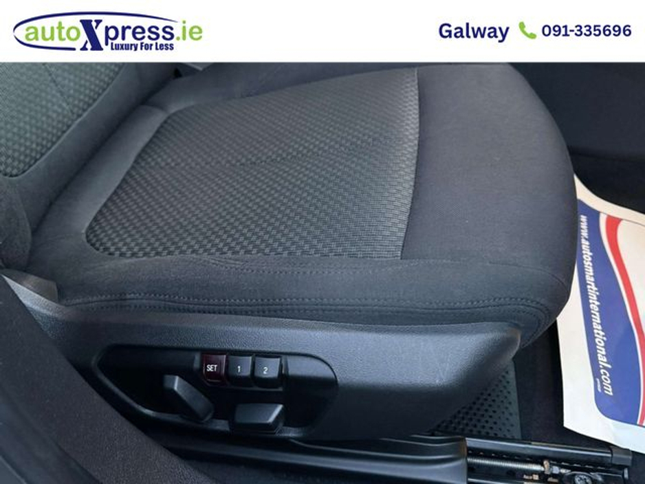 2020 BMW 1 Series - image 3