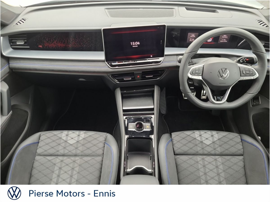 2025 Volkswagen Tayron - image 4