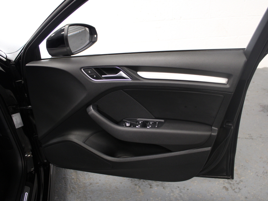 2018 Audi A3 - image 22