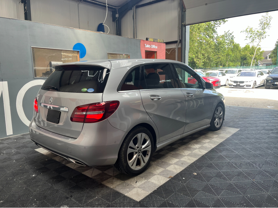 2019 Mercedes-Benz B Class MERCEDES B CLASS AUTOMATIC B180 / 34k KMs / REVERSE CAMERA , HEATED SEATS & MORE €21,950