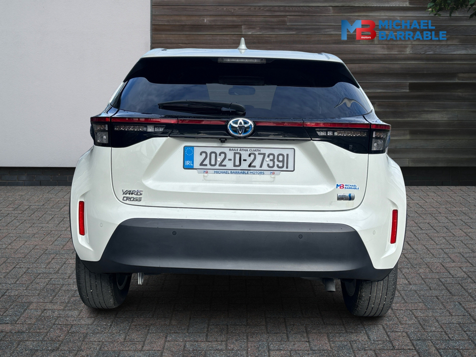 2020 Toyota Yaris Cross - image 12