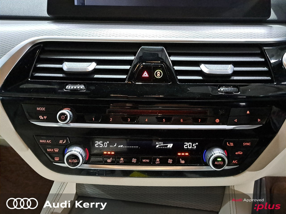 2017 BMW 5 Series 530 E G30 M-SPORT AUTOMATIC WITH HARMON/KARDON SOUND €22,900