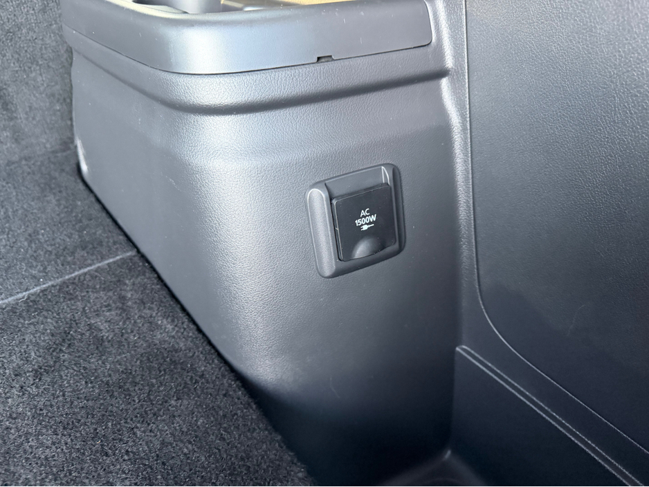 2020 Mitsubishi Outlander 4X4 Plug-in Hybrid - High Spec - Like New €24,750