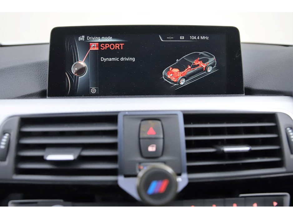 2016 BMW 3 Series 330E M SPORT PLUG-IN HYBRID *ALCANTARA SPORT MEMO SEATS*HEAD-UP DISPLAY*360PAN CAM* €17,890