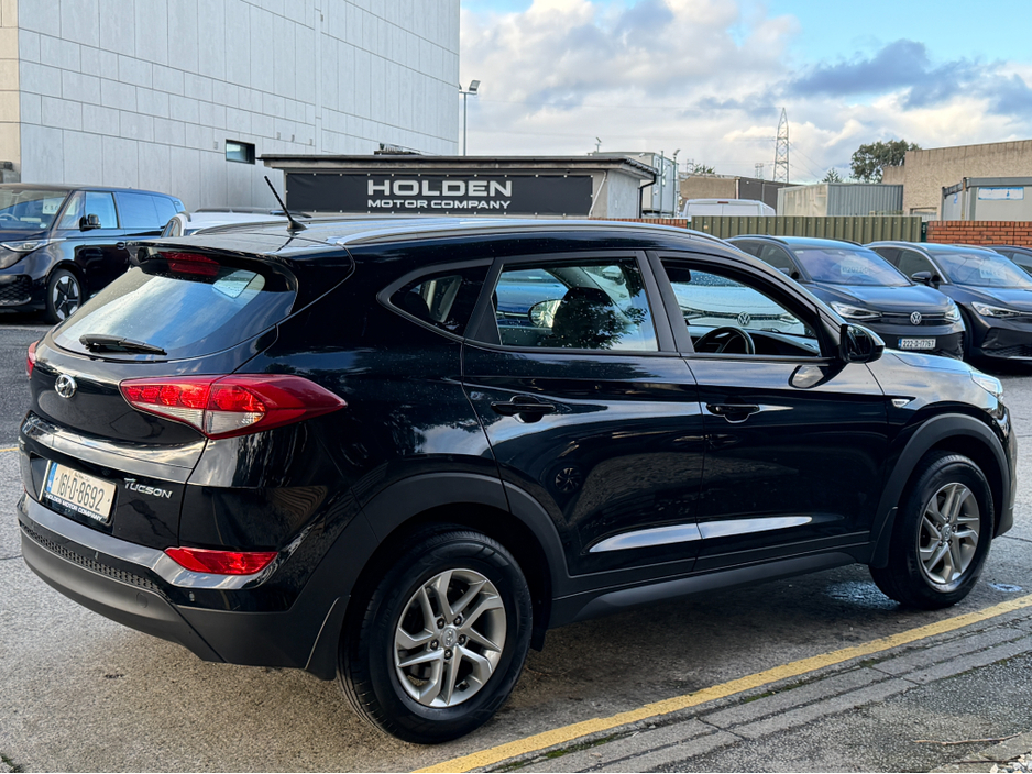 2016 Hyundai Tucson FULL SERVICE HISTORY..PARKING SENSORS €13,950