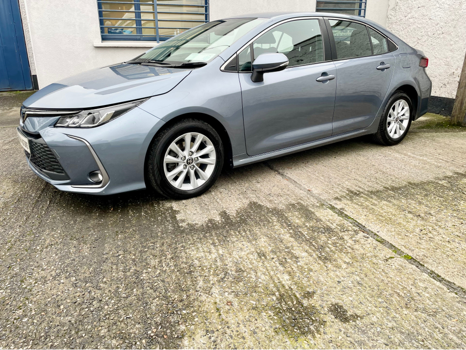 2024 Toyota Corolla LUNA SALOON 4DR AUTO 1.8 PETROL/ELECTRIC SELF CHARGING HYBRID €27,950