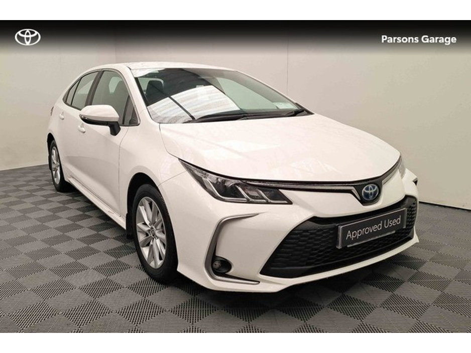 2023 Toyota Corolla LUNA SALOON 4DR AUTO €28,995