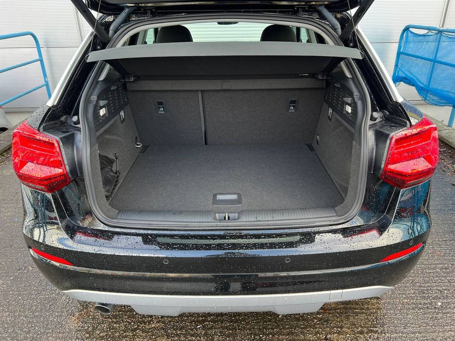 2019 Audi Q2 SPORT S-LINE PACK 1.0 // NEW 19" ALLOYS // APPLE CARPLAY/ANDROID AUTO // HEATED SEATS €21,900