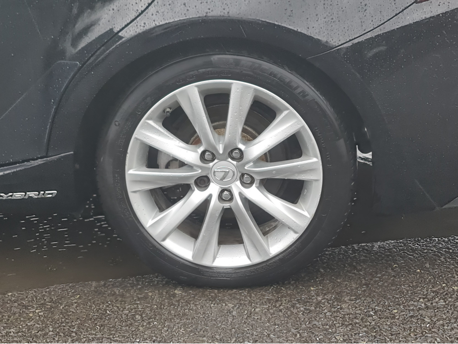 2015 Lexus IS 300 h 300 H EXECUTIVE EDITION E-C E-CVT 4DR 2.5 A €12,999