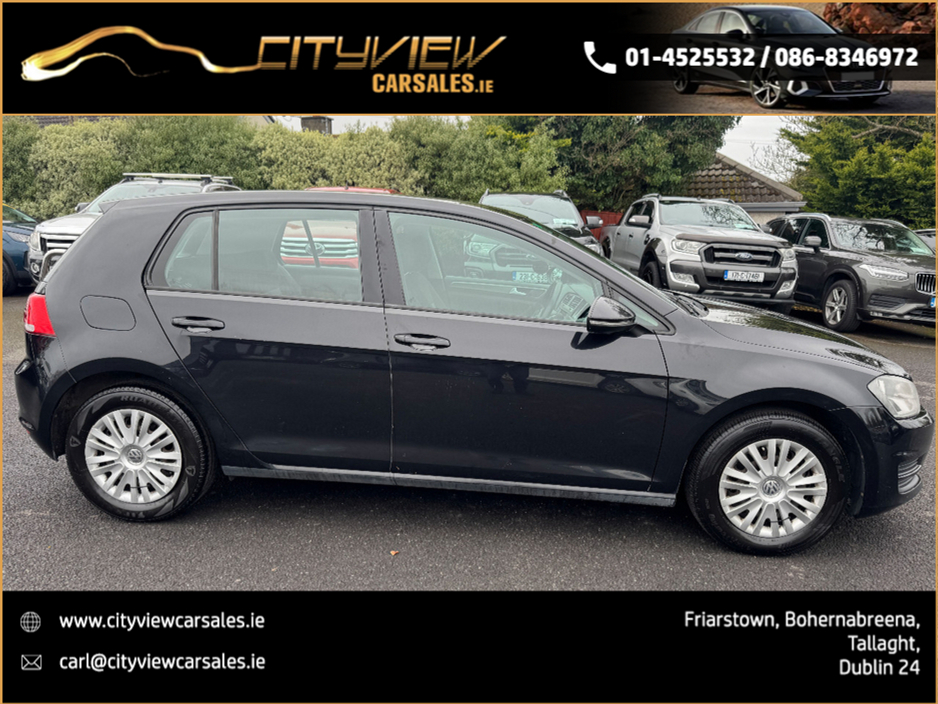 2013 Volkswagen Golf - image 9