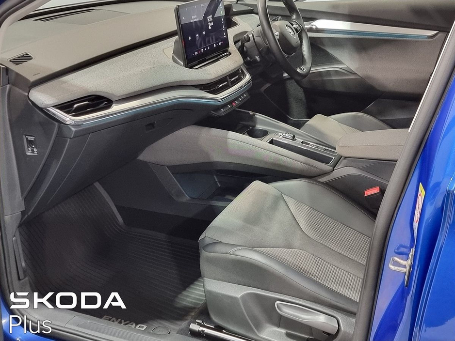 2023 Skoda Enyaq - image 23