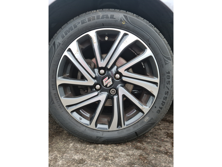 2024 Suzuki Swift - image 6