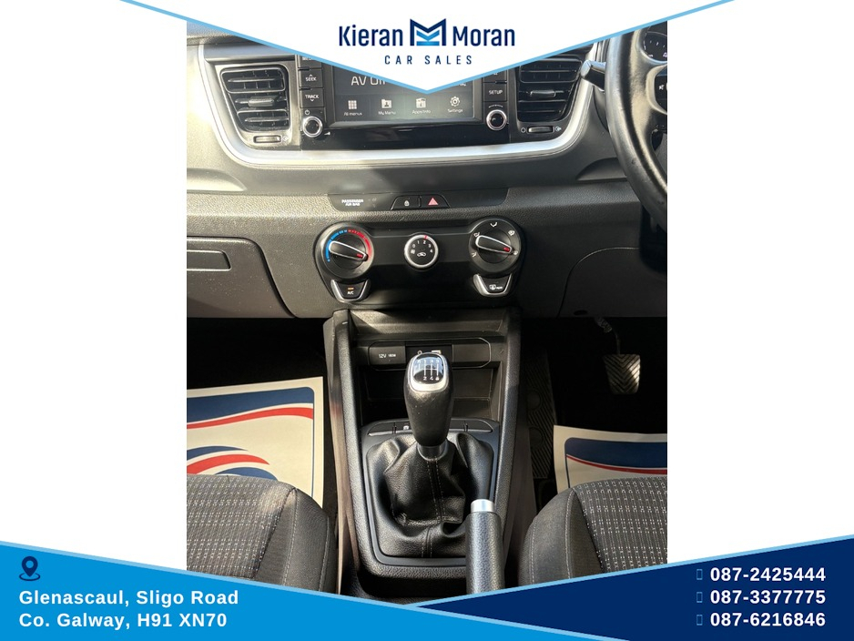 2020 Kia Stonic - image 11