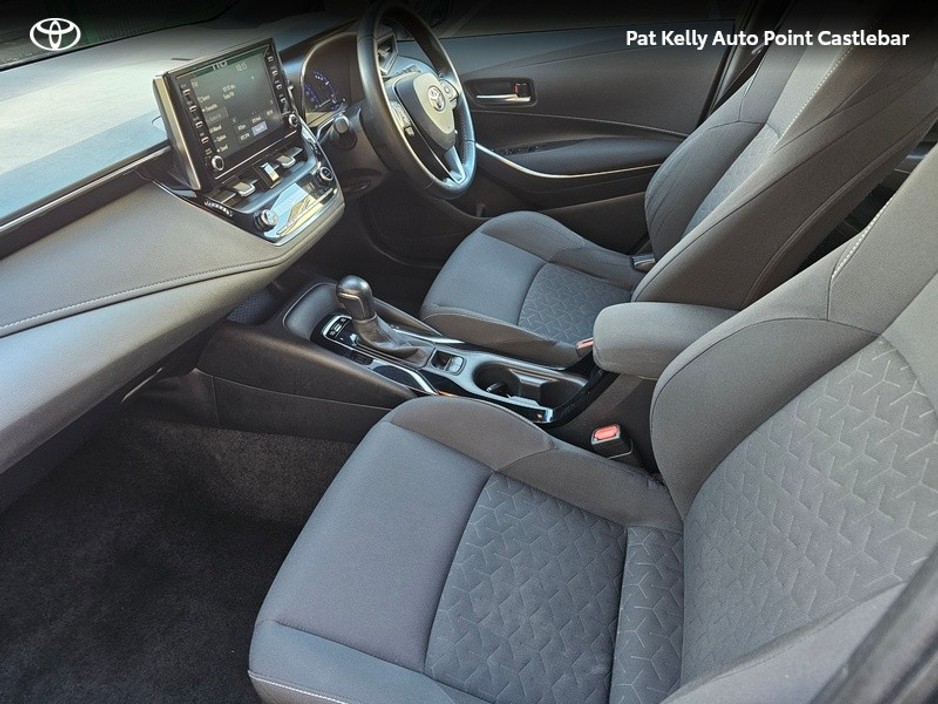 2020 Toyota Corolla - image 6