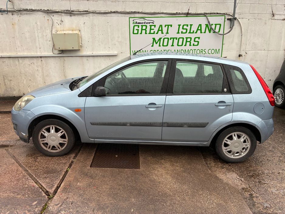 2006 Ford Fiesta GHIA 1.4 5DR AUTO €2,950