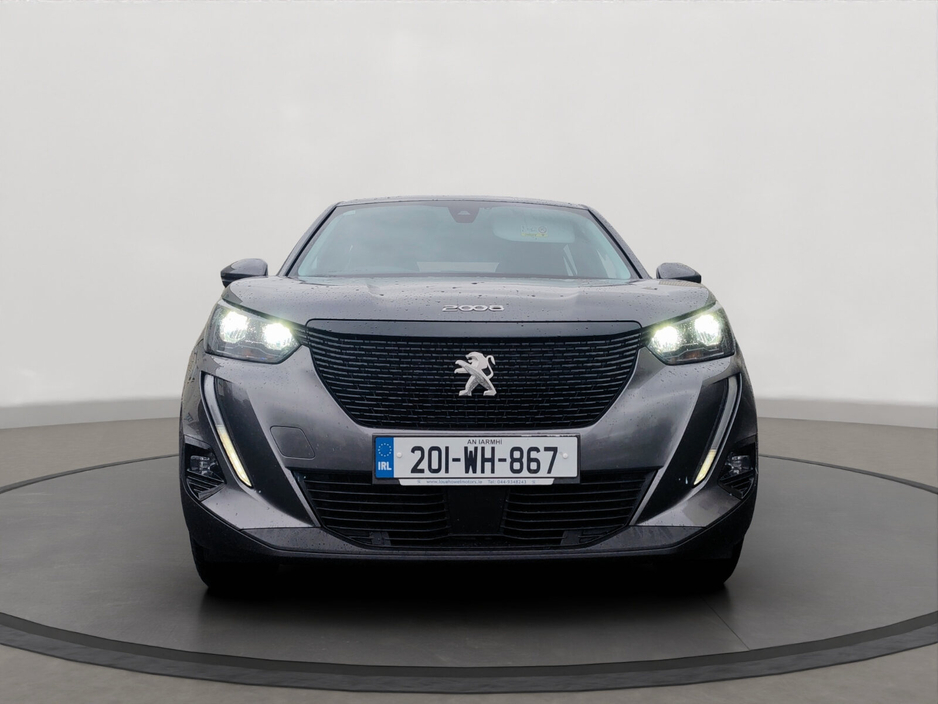 2020 Peugeot 2008 - image 4