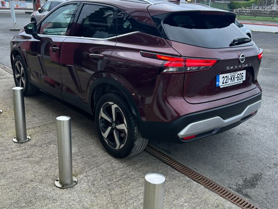 2022 Nissan Qashqai - image 5