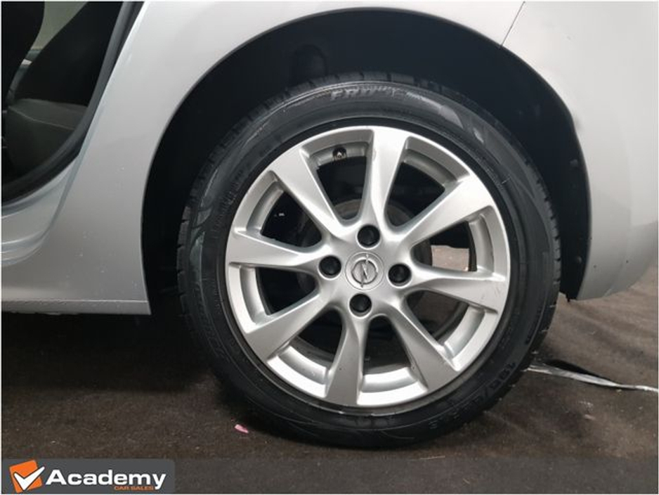 2023 Opel Corsa - image 13