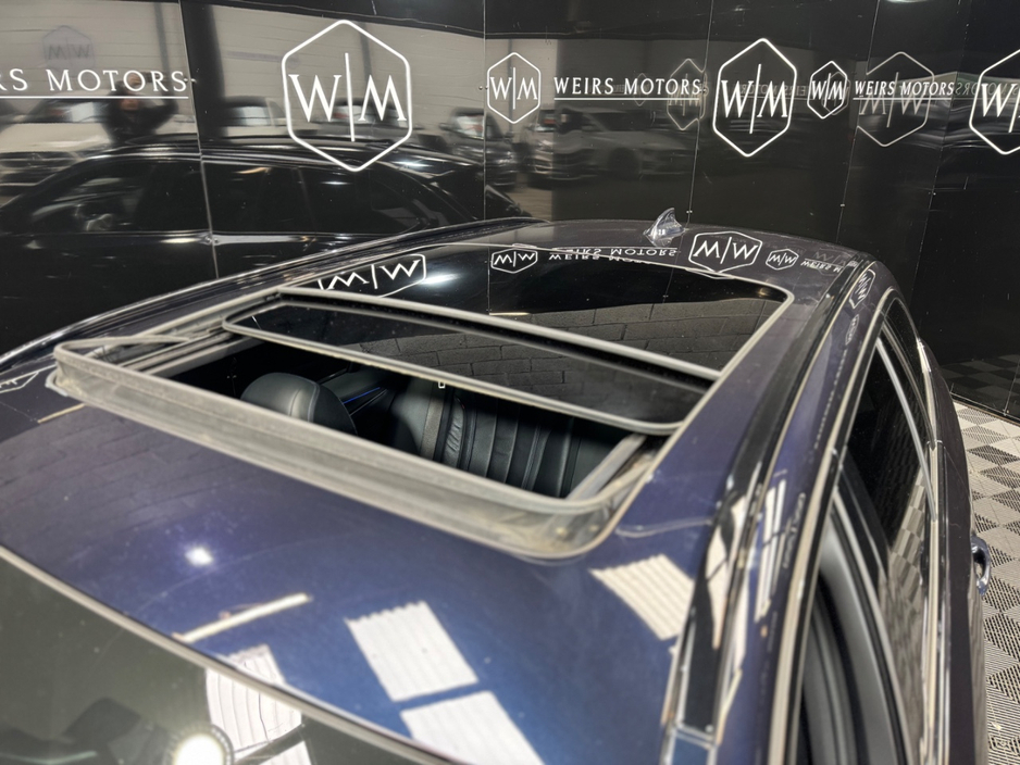 2021 BMW 5 Series - image 28