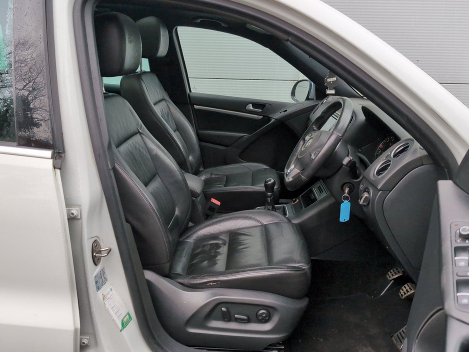 2016 Volkswagen Tiguan 2.0 TDI R line 110HP BMT Edition-R €15,995