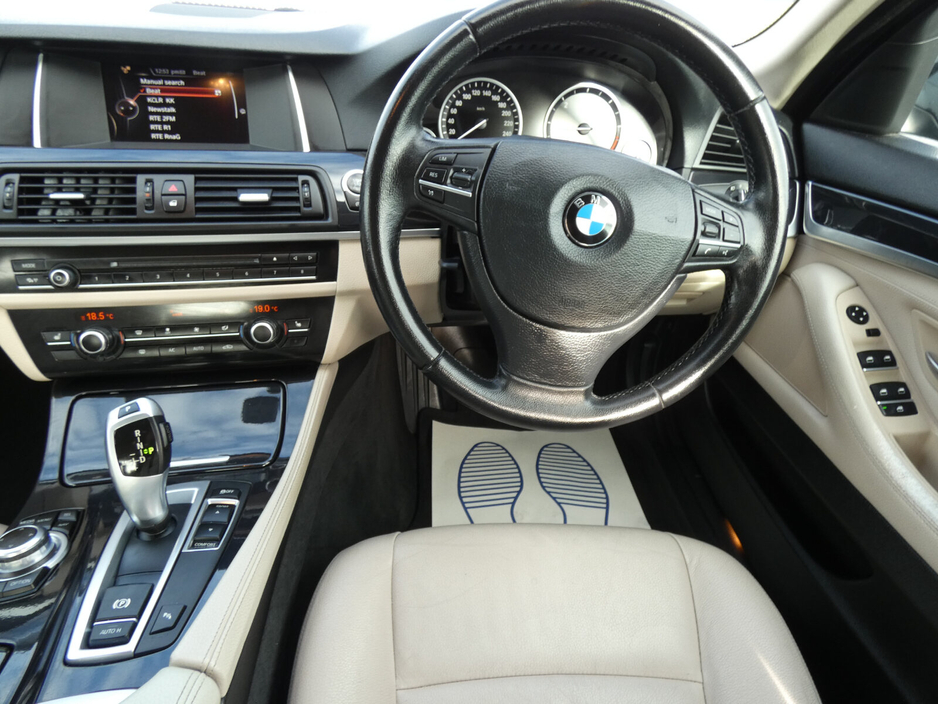 2015 BMW 5 Series 520d SE Auto €10,000