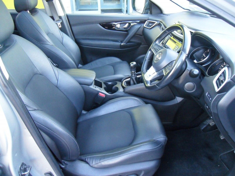 2020 Nissan Qashqai - image 11