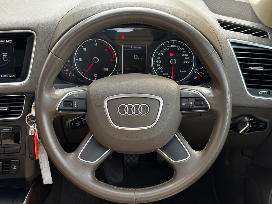 2016 Audi Q5 - image 22