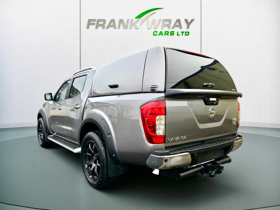 2019 Nissan Navara TEKNA 2.3 DCI 190 **FULLY KITTED**NO VAT**FSH**MINT**ONE UK OWNER** €22,450