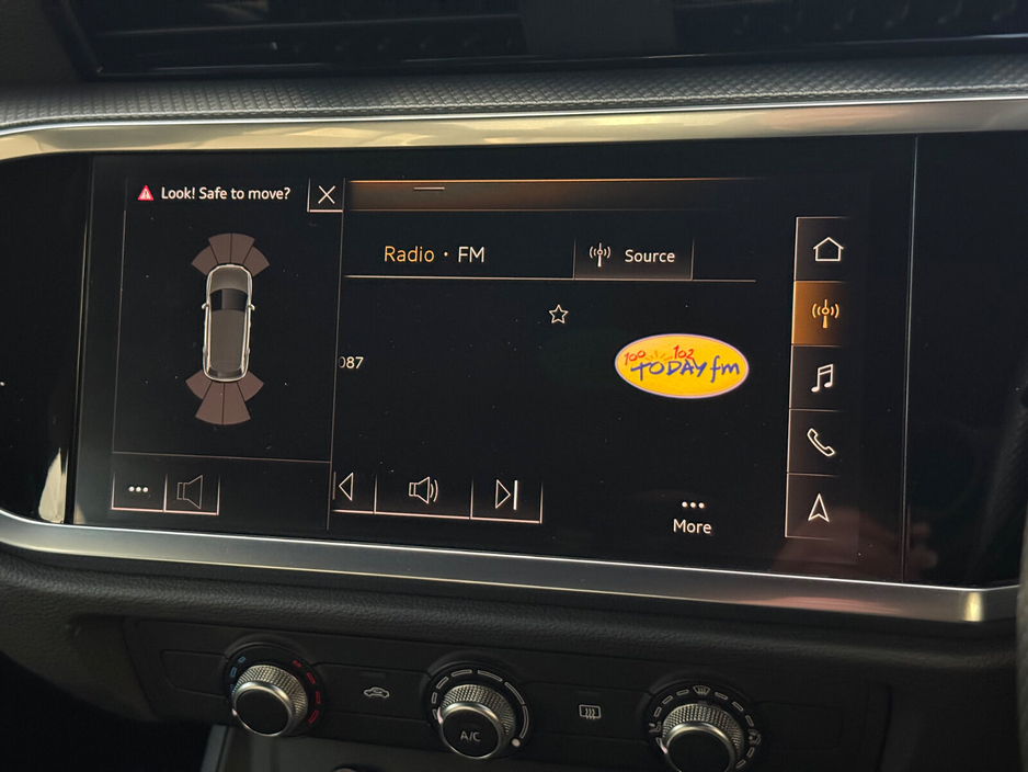 2020 Audi Q3 - image 16