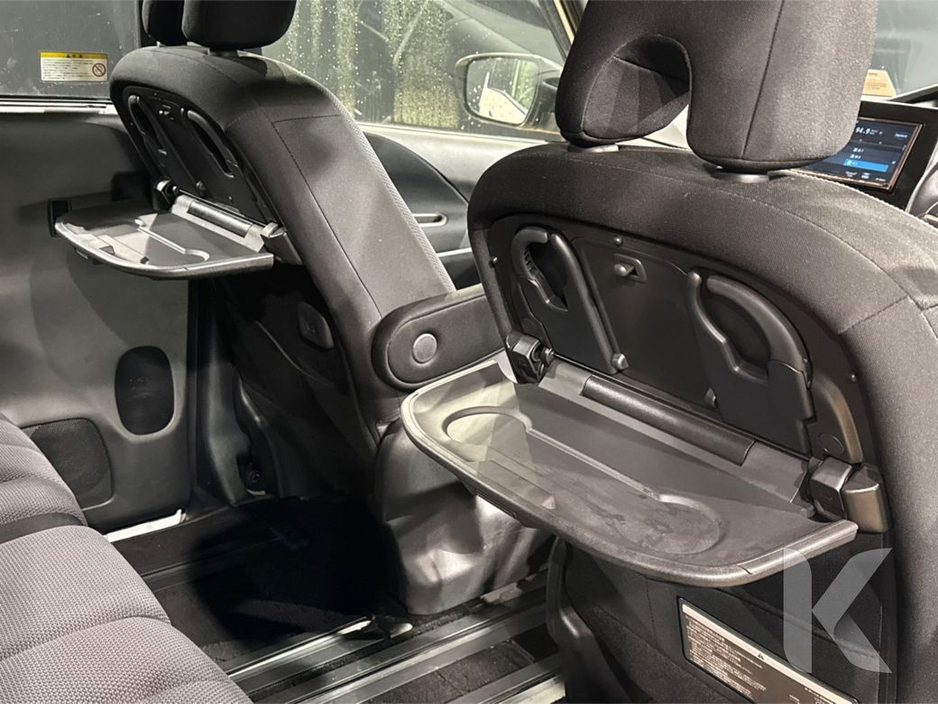 2018 Nissan Serena S-HYBRID 2.0L AUTOMATIC - MULTI FUNCTION STEERING WHEEL - CRUISE CONTROL - HEATING / AC CONTROLS - REVERSE CAMERA €19,950