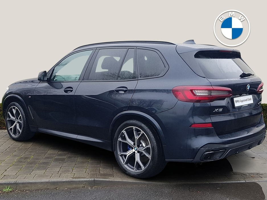 2021 BMW X5 - image 4