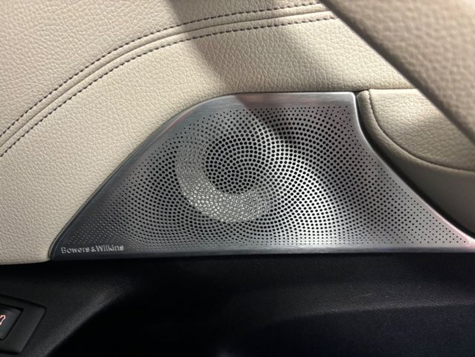 2019 BMW 5 Series  €28,850