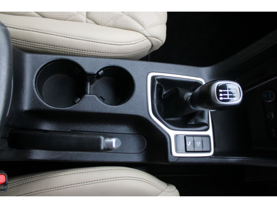 2021 Kia Sportage - image 14