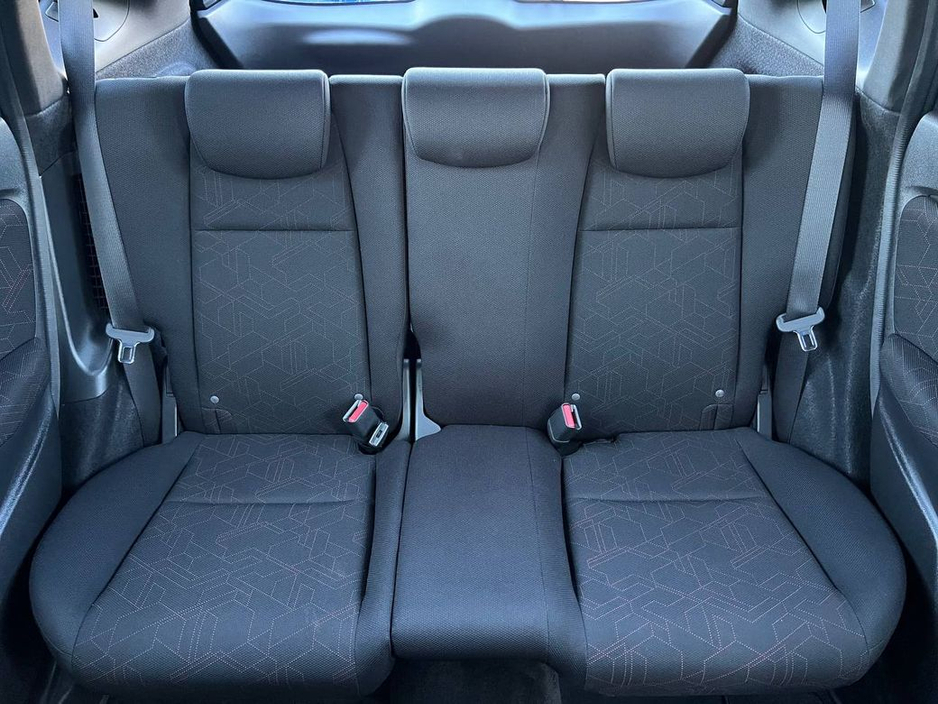 2017 Honda Fit - image 12