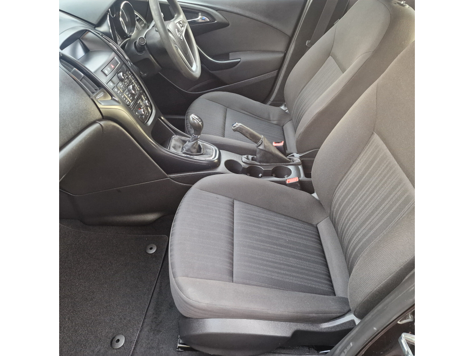 2013 Opel Astra 1.4 16v VVT 100PS S €4,450