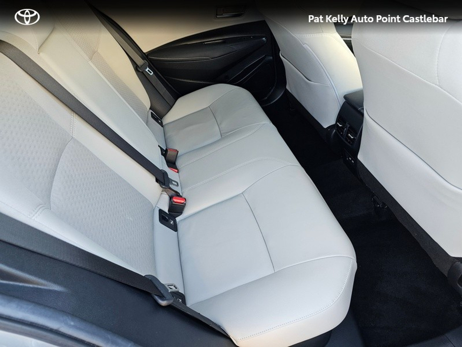 2024 Toyota Corolla - image 11