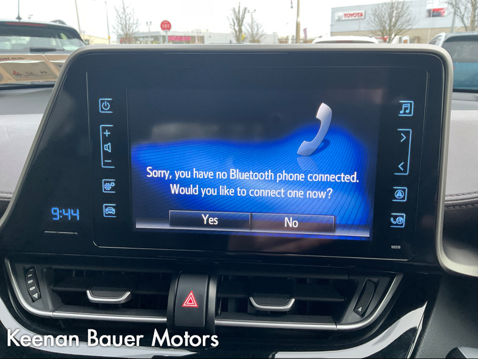 2018 Toyota C-HR HYBRID SOL 4DR AUTO €21,500