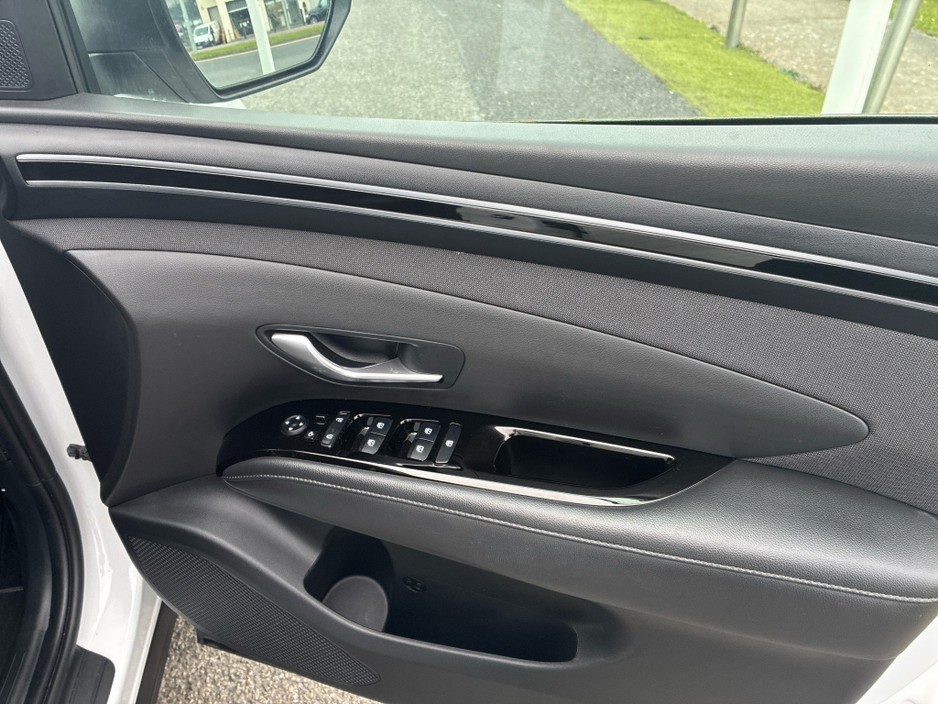 2023 Hyundai Tucson - image 10