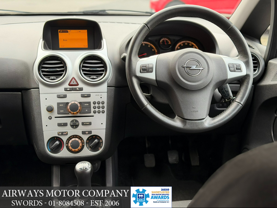 2014 Opel Corsa - image 3