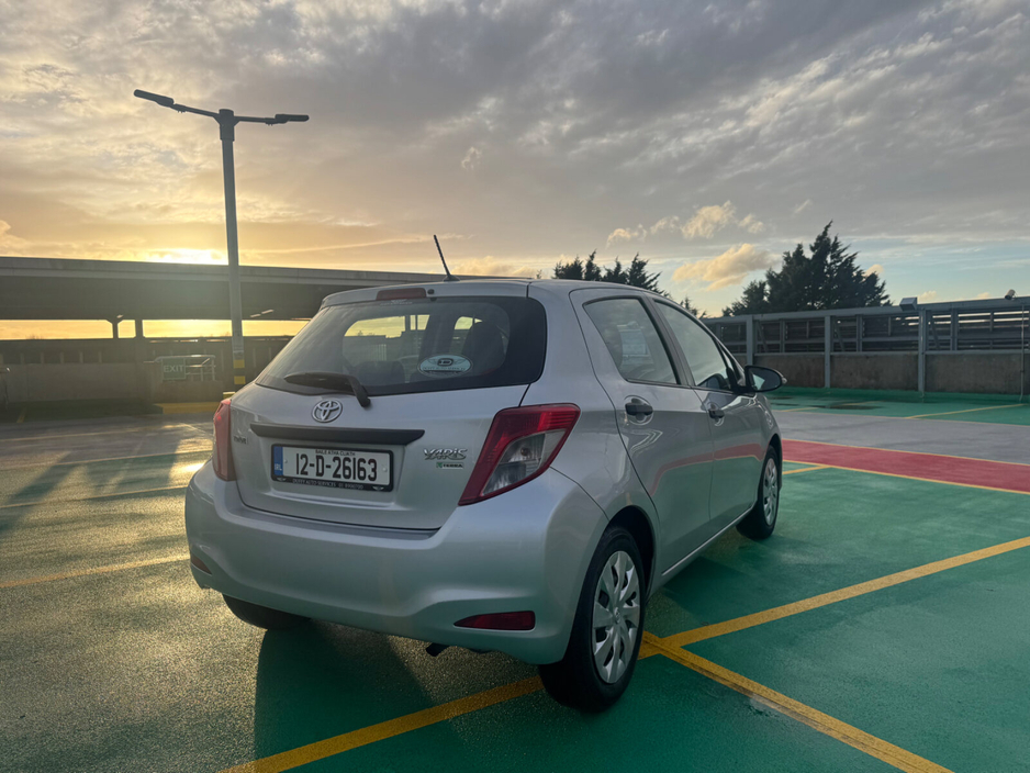2012 Toyota Yaris 1.0 VVT-i 3Dr Terra €8,950