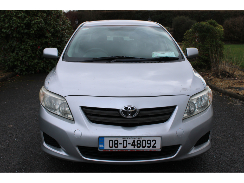 2008 Toyota Corolla - image 2