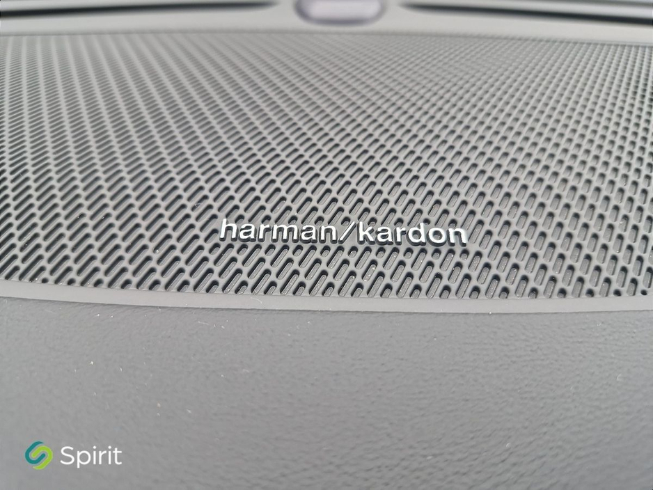 2025 Volvo XC90 - image 15