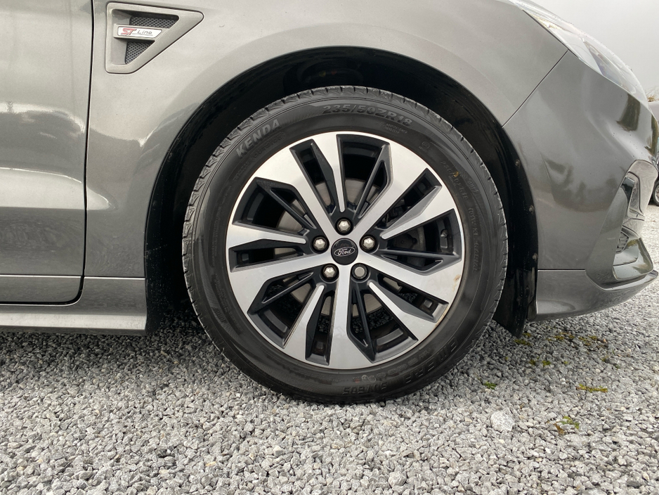 2023 Ford S-Max - image 16