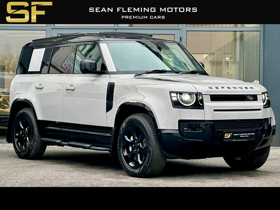 2026 Land Rover Defender Borosco Grey /  X-DYNAMIC SE €119,950