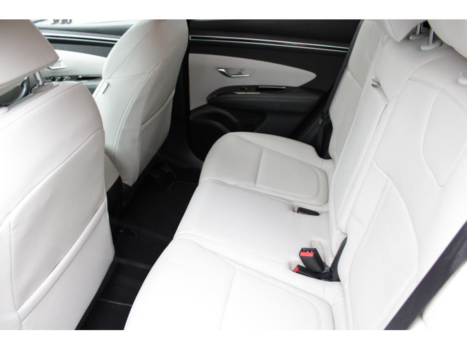 2022 Hyundai Tucson - image 20