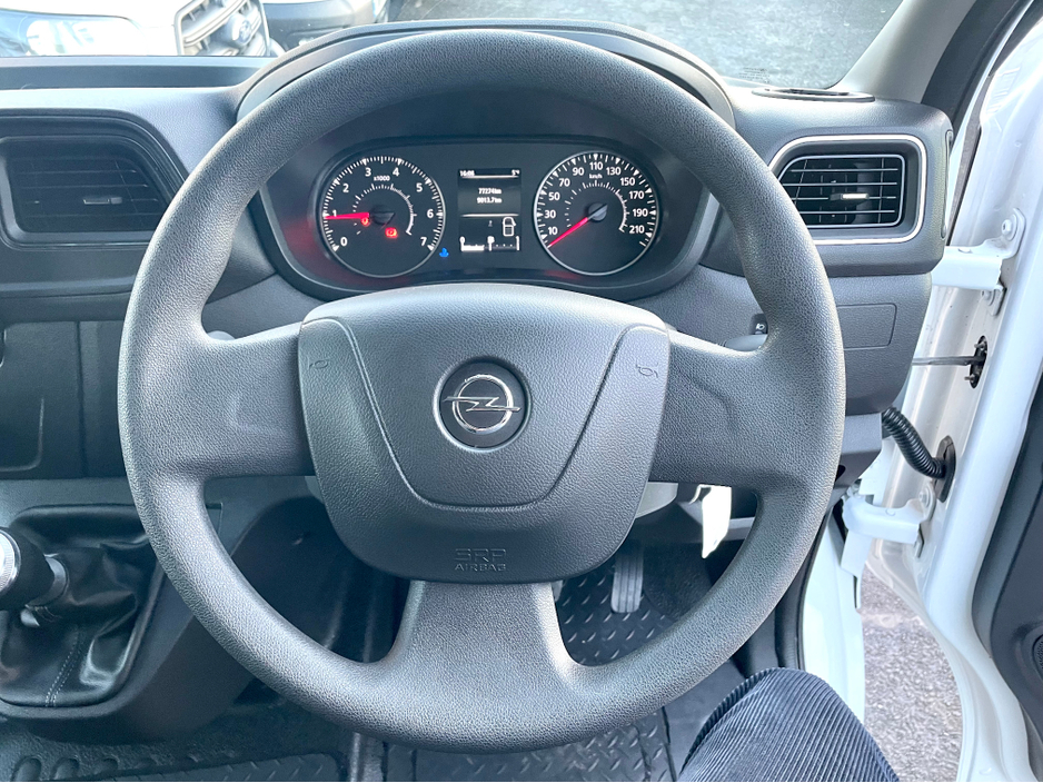 2022 Opel Movano L3H2 3500 2.3 CDTI 135BHP LWB €17,000