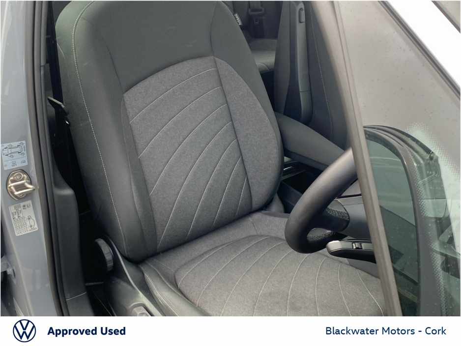 2024 Volkswagen ID.3 - image 8