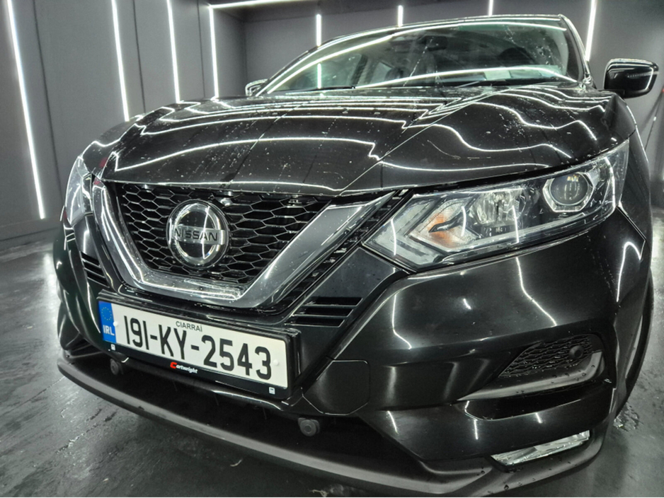 2019 Nissan Qashqai - image 3