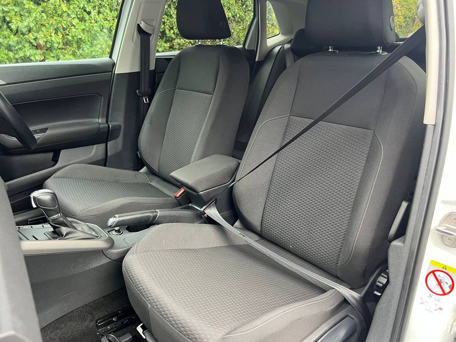 2019 Volkswagen Polo COMFORTLINE 1.0 TSI // FULL SERVICE HISTORY // DIAMOND CUT ALLOYS // APPLE CARPLAY/ANDROID AUTO €15,900